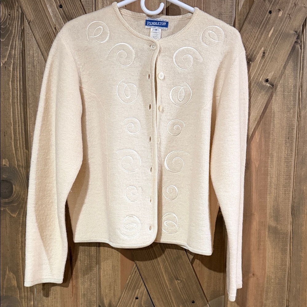 Pendleton Beige Women's Cardigan with Swirl Design